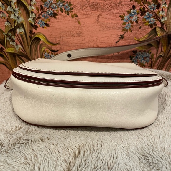 Coach Saddle Genuine Glove tanned Leather Crossbody Bag - Picture 4 of 13